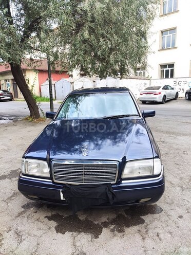 Mercedes C 250 1995, 490,000 km - 2.5 л - Bakı