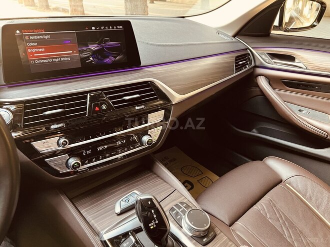 BMW 520 2020, 120,000 km - 2.0 л - Bakı