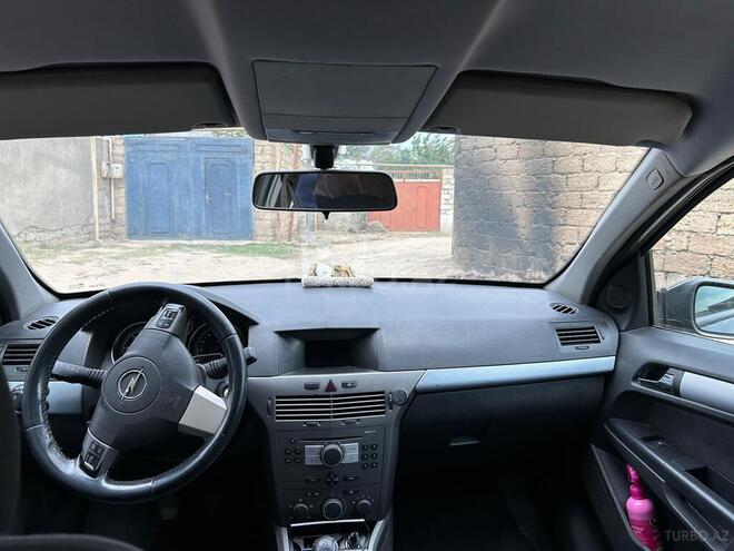 Opel Astra 2006, 360,100 km - 1.3 l - Bakı