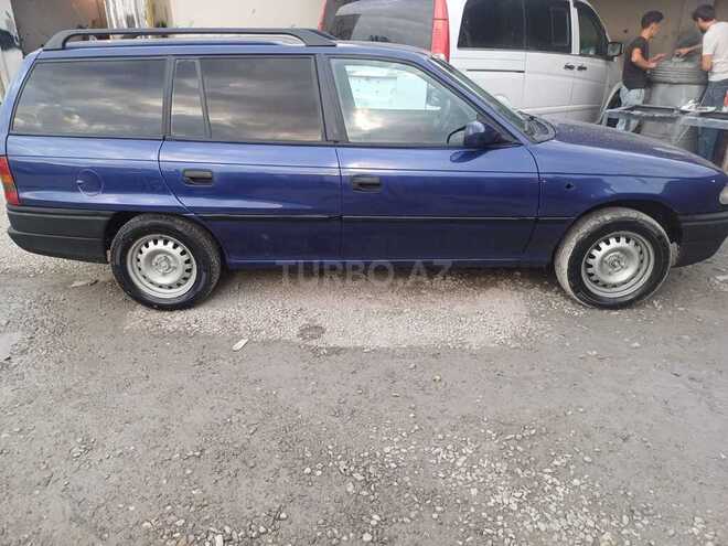 Opel Astra 1997, 250,000 km - 1.8 l - Şabran