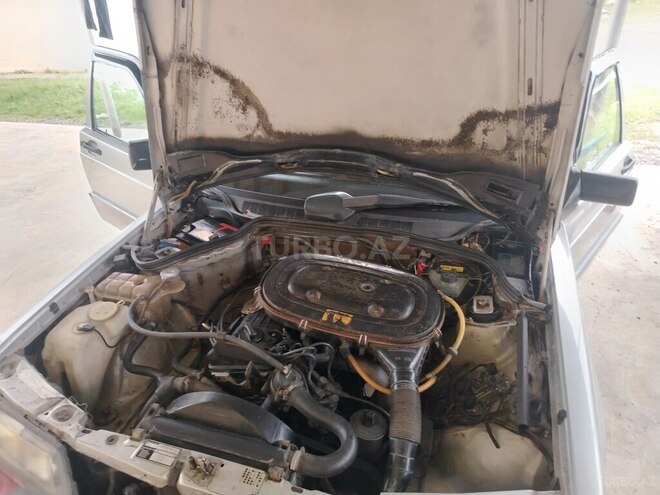 Mercedes 190 1990, 350,000 km - 1.8 l - Kürdəmir