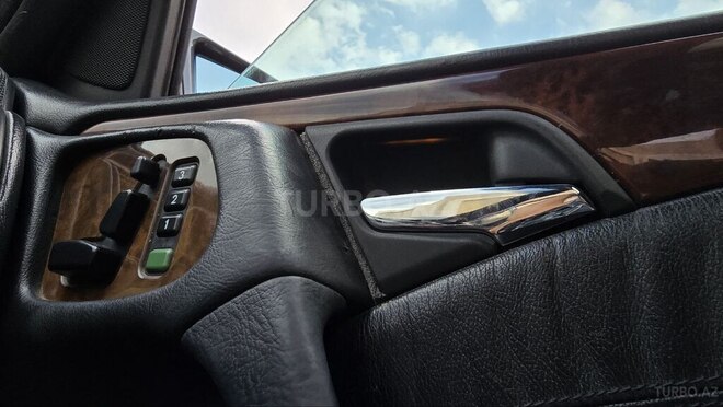 Mercedes E 230 1996, 404,062 km - 2.3 l - Bakı
