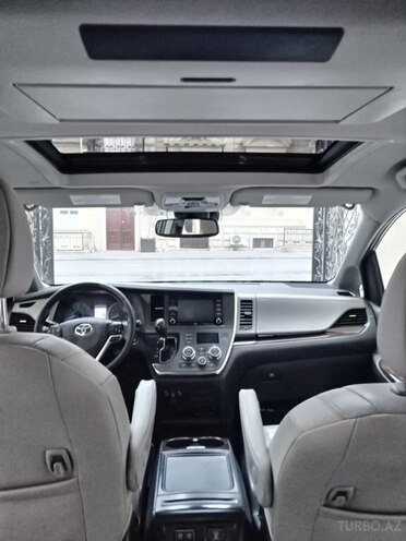 Toyota Sienna 2019, 190,000 km - 3.5 l - Bakı