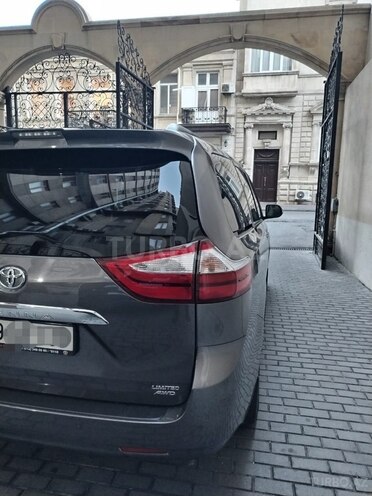 Toyota Sienna 2019, 190,000 km - 3.5 l - Bakı