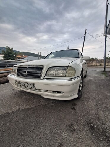 Mercedes C 220 1994, 199,494 km - 2.2 л - Şəki