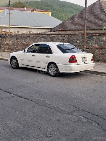 Mercedes C 220 1994, 199,494 km - 2.2 л - Şəki