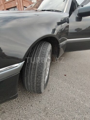 Mercedes C 220 1993, 456,000 km - 2.2 л - Goranboy