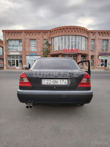 Mercedes C 220 1993, 456,000 km - 2.2 л - Goranboy