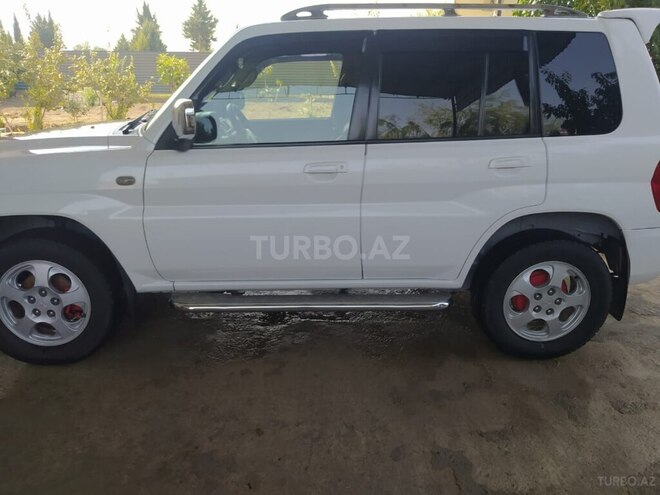 Mitsubishi Pajero io 2002, 308,683 km - 2.0 l - Cəlilabad