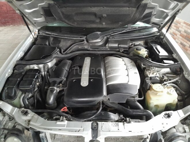 Mercedes E 270 1999, 347,530 km - 2.7 л - Salyan