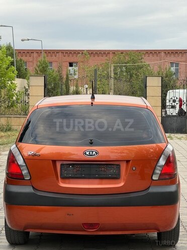 Kia Rio 2006, 386,799 km - 1.4 l - Gəncə