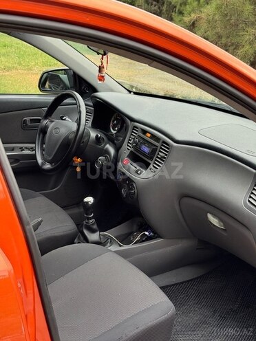 Kia Rio 2006, 386,799 km - 1.4 l - Gəncə