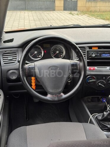 Kia Rio 2006, 386,799 km - 1.4 l - Gəncə
