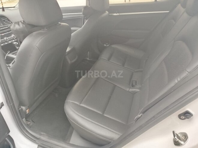 Hyundai Elantra 2019, 194,000 km - 1.6 l - Bakı