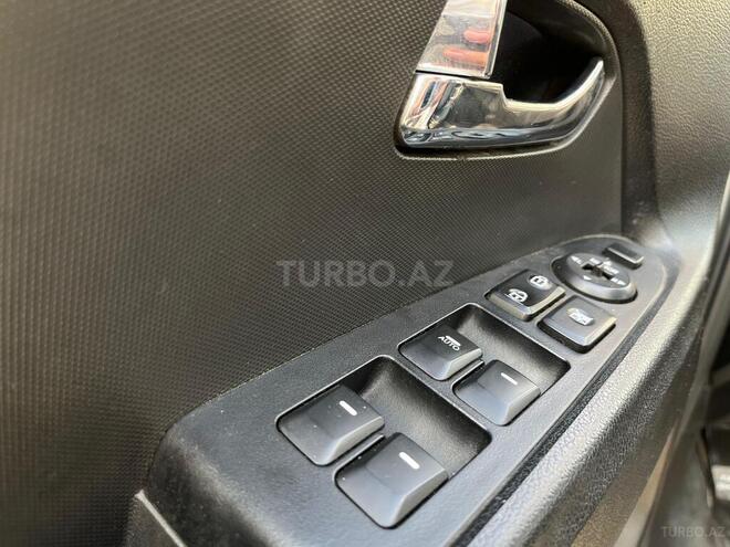 Kia Sportage 2010, 214,000 km - 2.0 l - Bakı