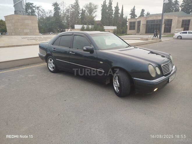 Mercedes E 220 1999, 462,000 km - 2.2 l - Bakı