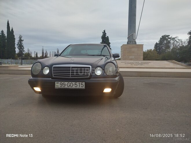 Mercedes E 220 1999, 462,000 km - 2.2 l - Bakı