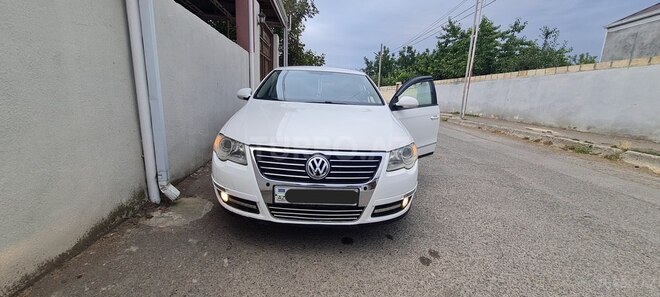 Volkswagen Passat 2005, 221,000 km - 2.0 л - Gəncə