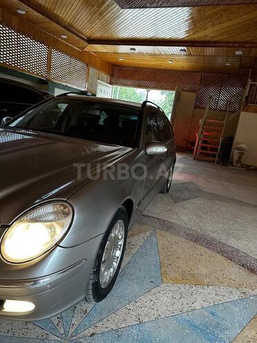 Mercedes E 220 2006, 297,000 km - 2.2 l - Ağcabədi