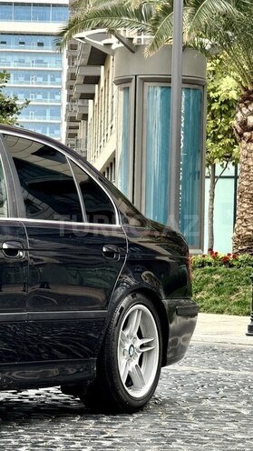 BMW 528 1999, 440,000 km - 2.8 l - Bakı