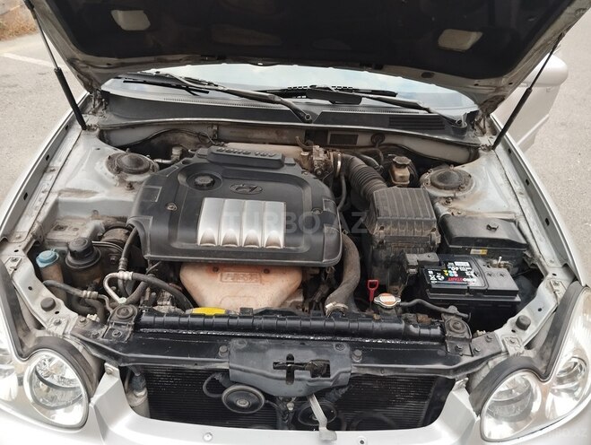 Hyundai Sonata 2004, 489,000 km - 2.0 l - Bakı
