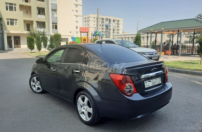 Chevrolet Aveo 2015, 196,500 km - 1.4 l - Gəncə