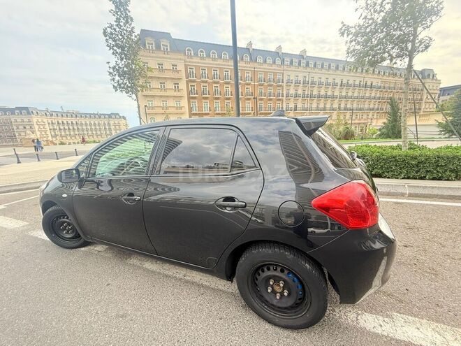 Toyota Auris 2007, 243,234 km - 1.4 l - Bakı
