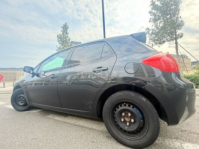 Toyota Auris 2007, 243,234 km - 1.4 l - Bakı