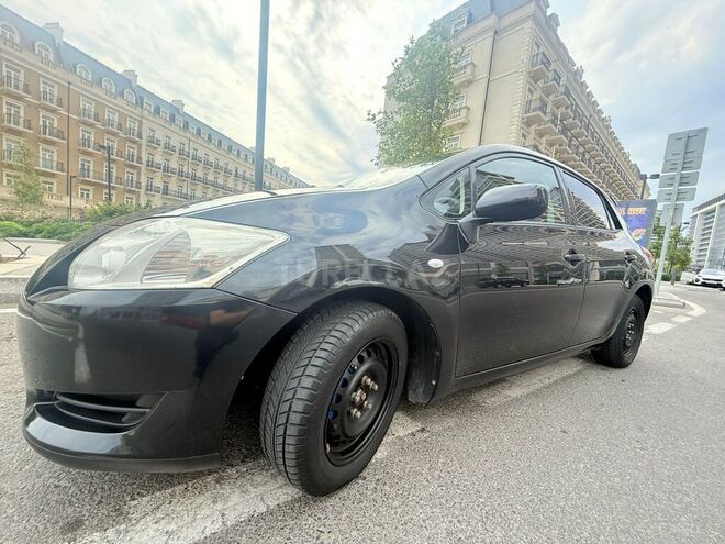 Toyota Auris 2007, 243,234 km - 1.4 l - Bakı