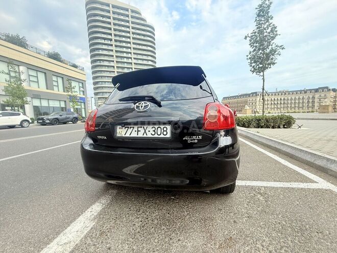 Toyota Auris 2007, 243,234 km - 1.4 l - Bakı