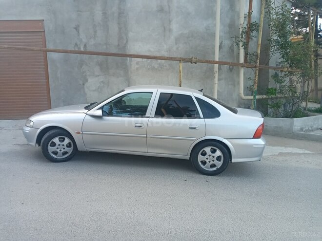 Opel Vectra 2001, 250,000 km - 2.2 l - Goranboy