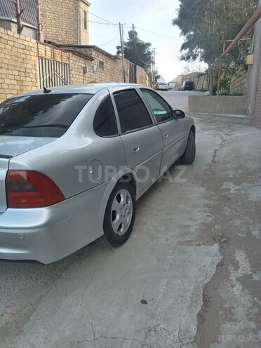 Opel Vectra 2001, 250,000 km - 2.2 l - Goranboy