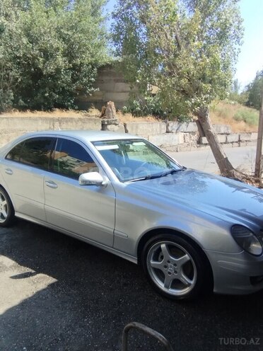 Mercedes E 200 2006, 258,000 km - 1.8 l - Bakı