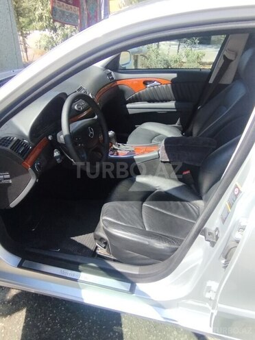 Mercedes E 200 2006, 258,000 km - 1.8 l - Bakı