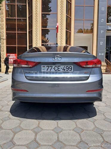 Hyundai Avante 2017, 175,000 km - 1.6 l - Bakı