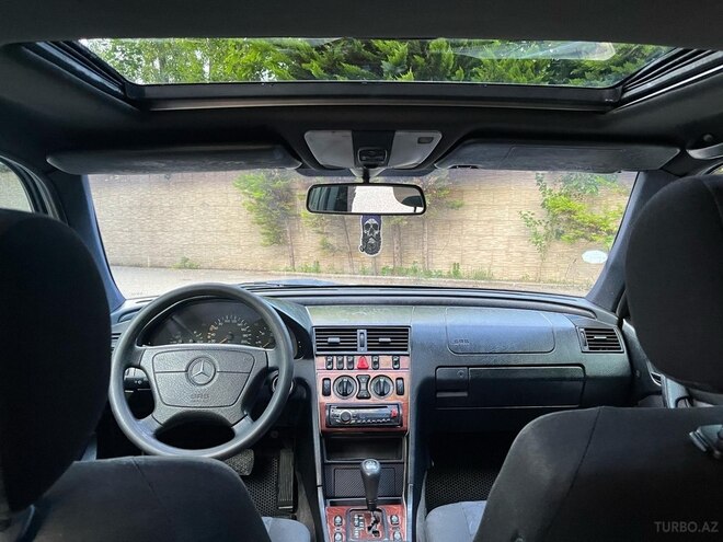 Mercedes C 220 1999, 682,000 km - 2.2 l - İsmayıllı