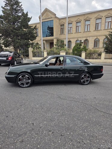 Mercedes E 320 2000, 302,287 km - 3.2 l - Bakı