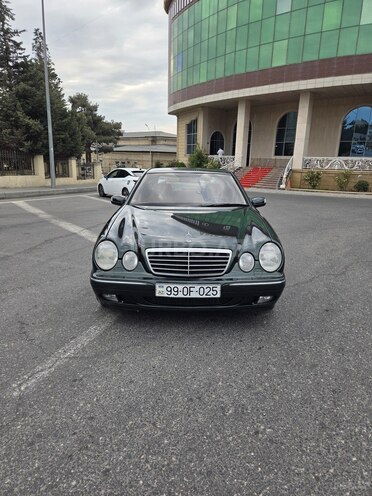 Mercedes E 320 2000, 302,287 km - 3.2 l - Bakı