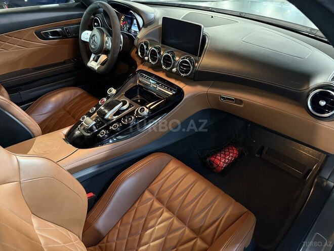 Mercedes  2015, 69,900 km - 4.0 l - Bakı