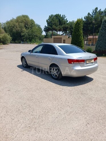 Hyundai Sonata 2006, 31,000 km - 2.4 l - Salyan