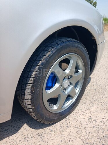 Hyundai Sonata 2006, 31,000 km - 2.4 l - Salyan