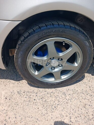 Hyundai Sonata 2006, 31,000 km - 2.4 l - Salyan