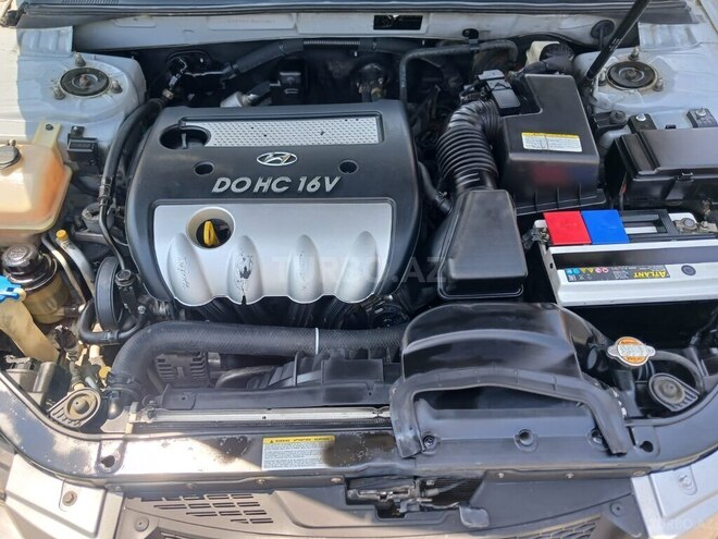Hyundai Sonata 2006, 31,000 km - 2.4 l - Salyan
