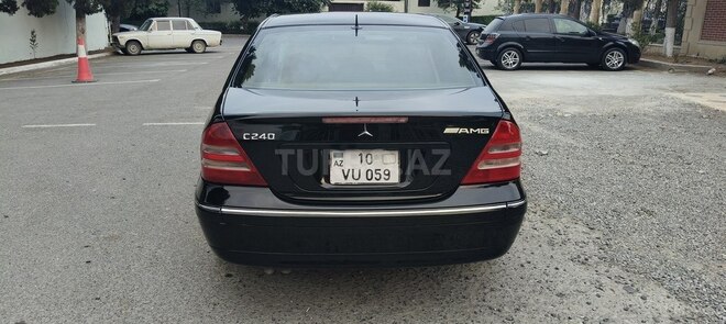 Mercedes C 240 2002, 396,582 km - 2.6 l - Tovuz
