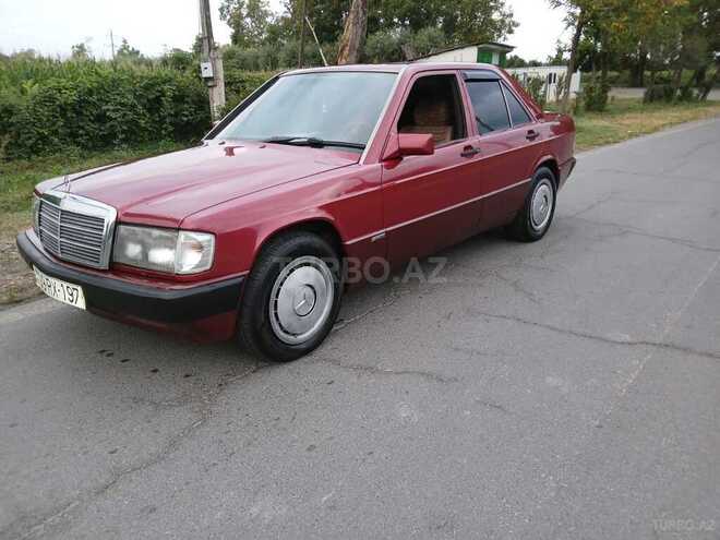Mercedes 190 1990, 254,880 km - 2.0 l - Qax