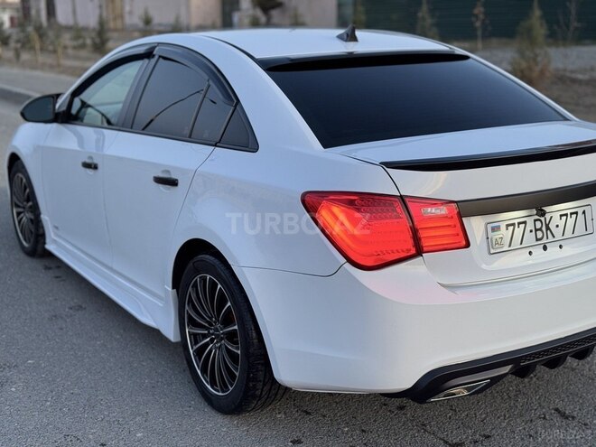 Chevrolet Cruze 2015, 185,000 km - 1.4 л - Yevlax