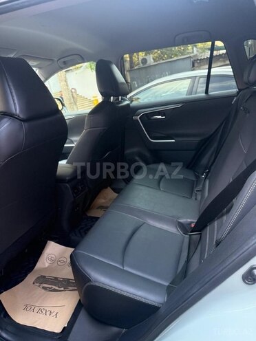 Toyota RAV4 2021, 61,852 km - 2.0 l - Bakı