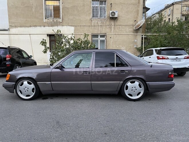 Mercedes E 220 1994, 500,000 km - 2.2 l - Bakı