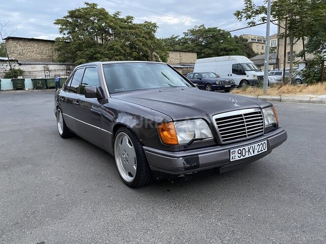 Mercedes E 220 1994, 500,000 km - 2.2 l - Bakı