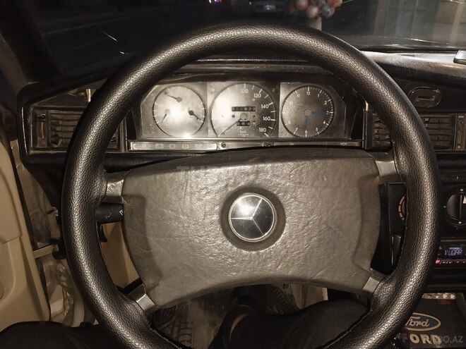 Mercedes 190 1990, 350,000 km - 2.0 l - İmişli